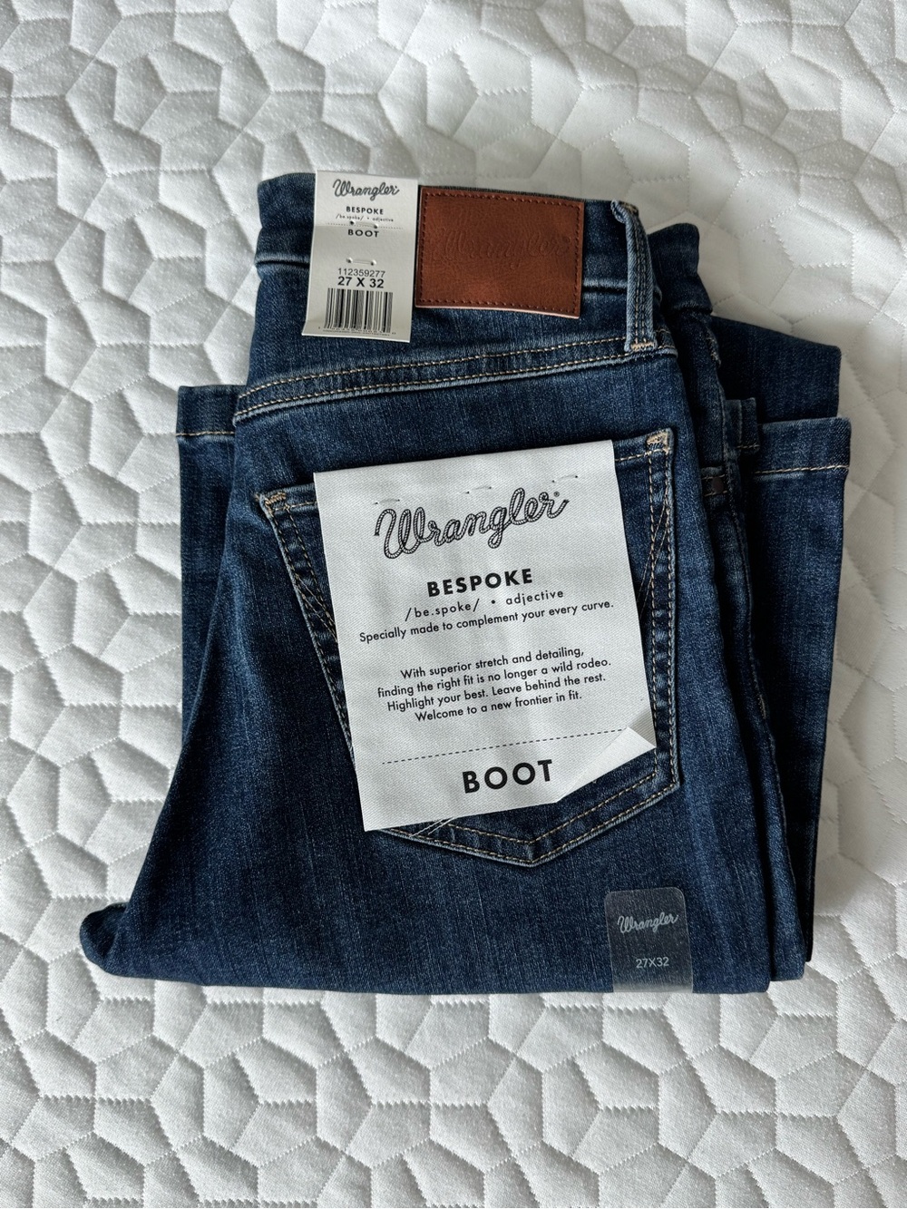 Wrangler Women's Bootcut Jeans in Dark Blue with Brown Patch